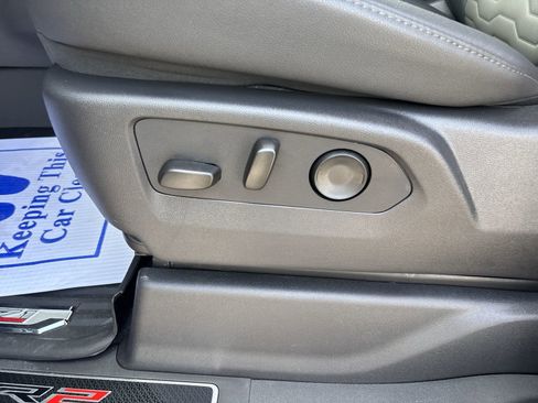 New 2026 Chevrolet Silverado 1500 ZR2 image 15