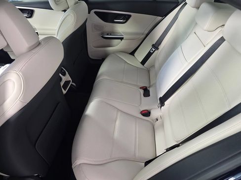 Certified 2022 Mercedes-Benz C 300 Sedan image 14