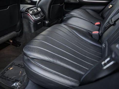 Certified 2022 Mercedes-Benz S 580 4MATIC Sedan image 31