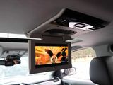 Used 2015 Chevrolet Suburban LTZ image 4