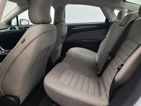 Used 2017 Ford Fusion S FWD image 18