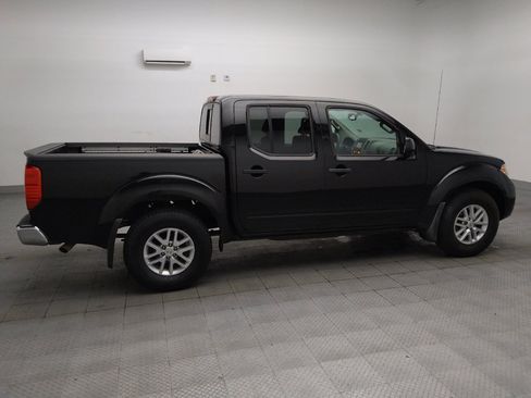 Used 2016 Nissan Frontier SV w/ SV Value Truck Package RWD image 10