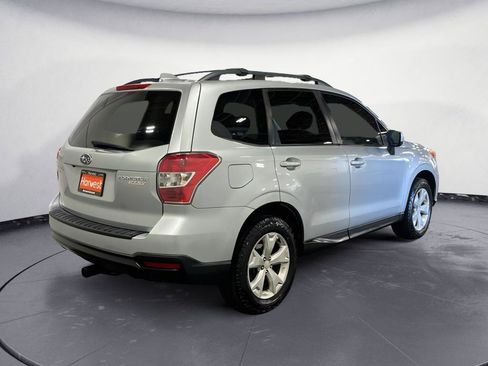 Used 2016 Subaru Forester 2.5i Premium AWD/4WD image 7