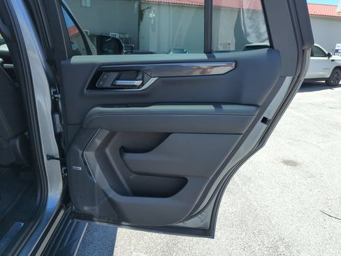 New 2026 GMC Yukon Elevation w/ Elevation Premium Package AWD/4WD image 34