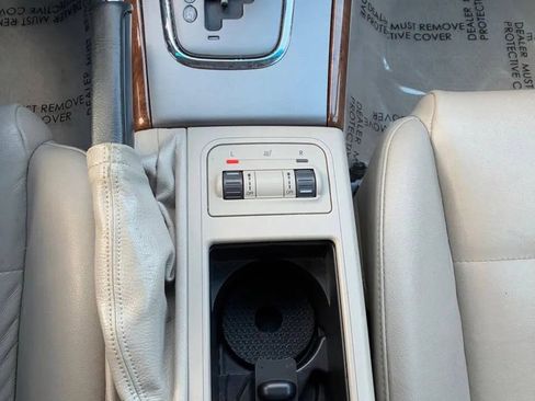 Used 2007 Subaru Legacy 2.5i Limited image 16