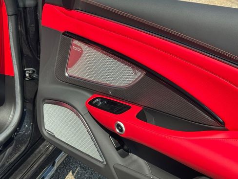 Used 2024 Maserati GranCabrio Trofeo image 37