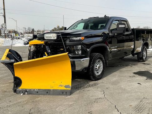 Used 2021 Chevrolet Silverado 2500 W/T w/ WT Convenience Package image 8