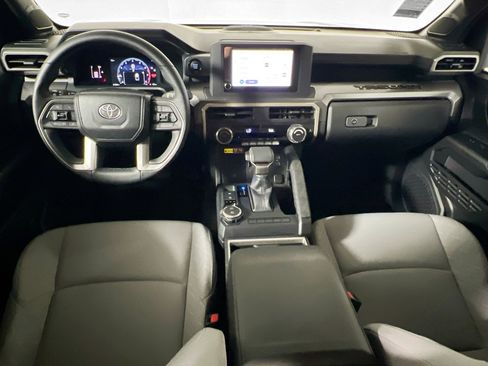 Used 2024 Toyota Tacoma SR5 w/ SR5 Upgrade Package image 30