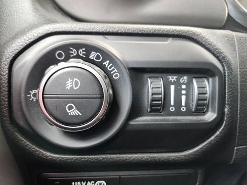 Used 2020 Jeep Gladiator Sport w/ Quick Order Package 24S AWD/4WD image 22