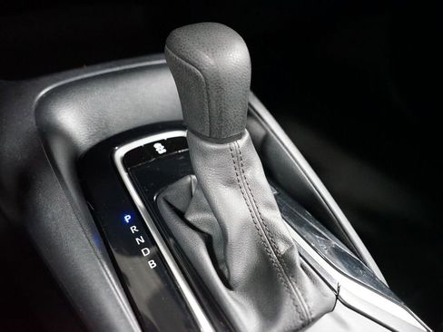 Certified 2024 Toyota Corolla LE image 21