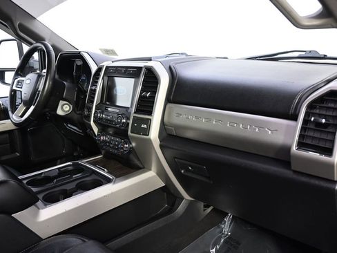 Used 2020 Ford F350 Lariat w/ Chrome Package AWD/4WD image 15