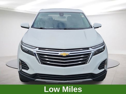 Used 2024 Chevrolet Equinox LT image 2