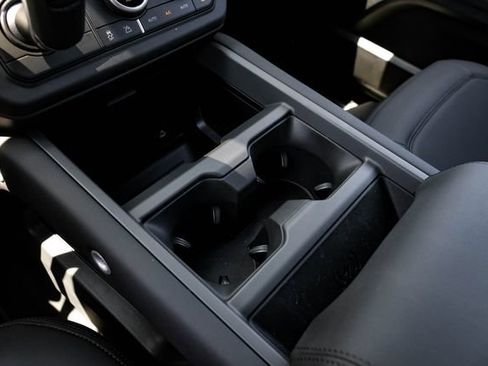 New 2026 Land Rover Defender 110 S AWD/4WD image 29