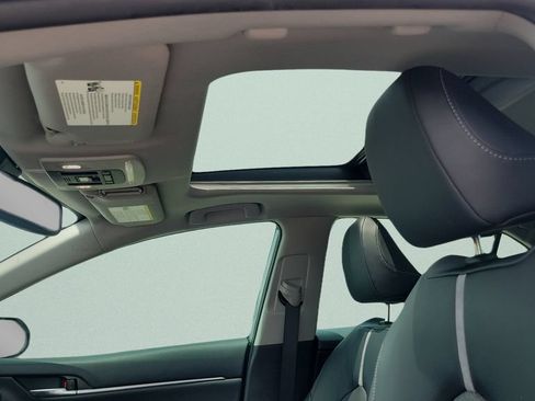 Certified 2022 Toyota Camry XSE FWD image 17