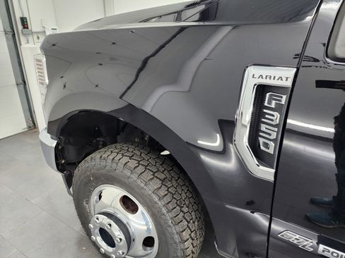 Used 2020 Ford F350 Lariat w/ Lariat Ultimate Package image 42