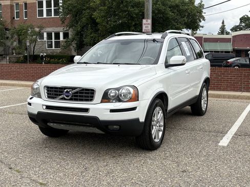 Used 2011 Volvo XC90 3.2 AWD/4WD image 2