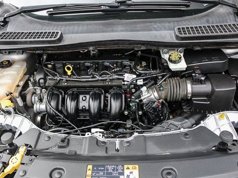 Used 2016 Ford Escape S image 28