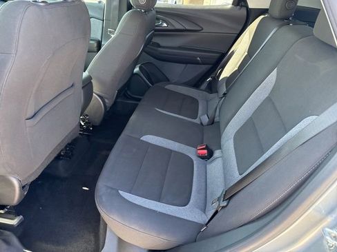 Used 2023 Chevrolet TrailBlazer LT FWD image 17