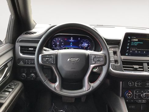 Used 2024 Chevrolet Suburban RST w/ Luxury Package AWD/4WD image 16