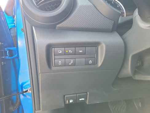 Used 2024 Nissan Kicks S FWD image 20