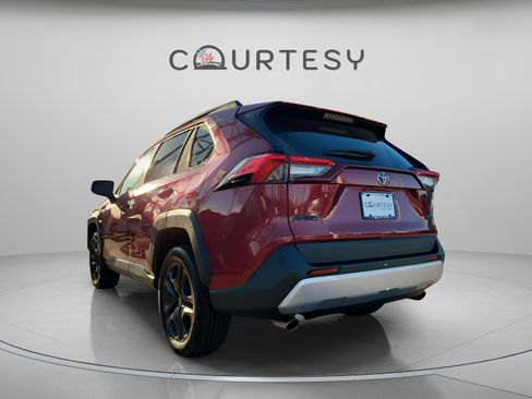Used 2023 Toyota RAV4 Adventure image 2