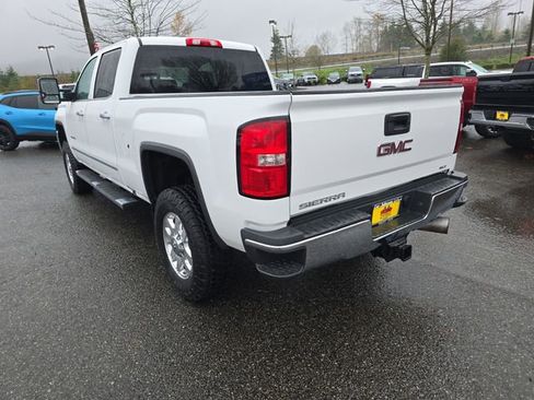 Certified 2018 GMC Sierra 3500 SLT image 4