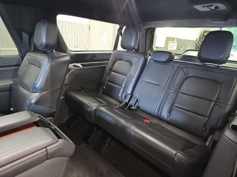 Used 2023 Lincoln Navigator L Reserve AWD/4WD image 22