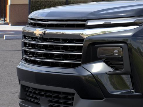 New 2026 Chevrolet Traverse LT w/ LPO, Floor Liner Package FWD image 37