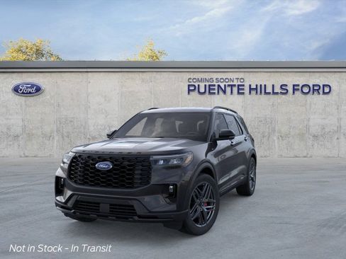 New 2026 Ford Explorer ST-Line w/ ST-Line Street Pack RWD image 2