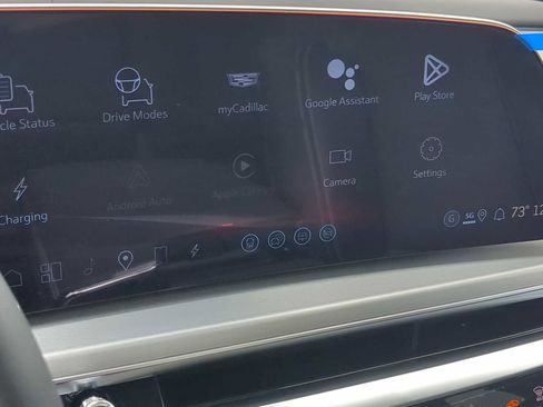 New 2026 Cadillac Lyriq V image 19