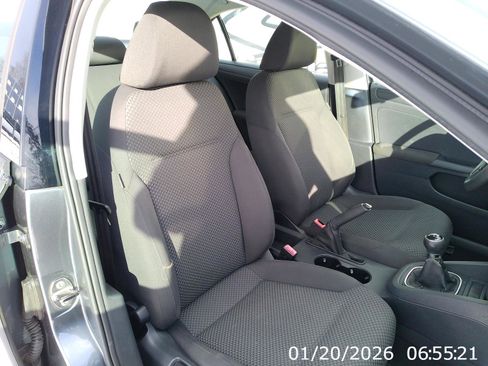 Used 2012 Volkswagen Jetta S image 27