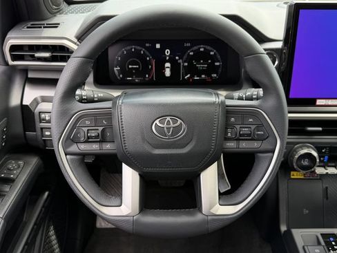 New 2026 Toyota 4Runner Limited AWD/4WD image 13