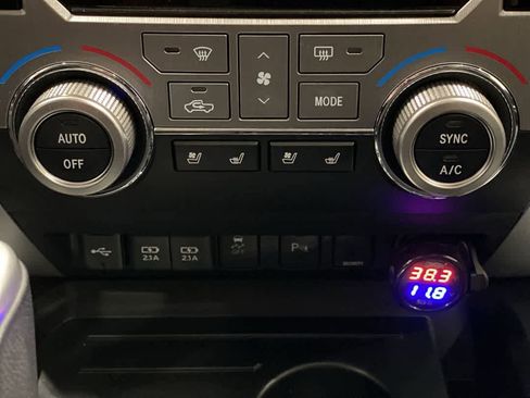 Used 2020 Toyota Tundra Platinum image 22