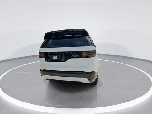 Used 2022 Land Rover Discovery S R-Dynamic AWD/4WD image 7