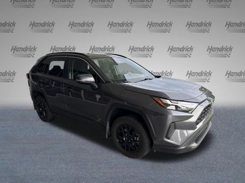 Used 2025 Toyota RAV4 XLE FWD image 2