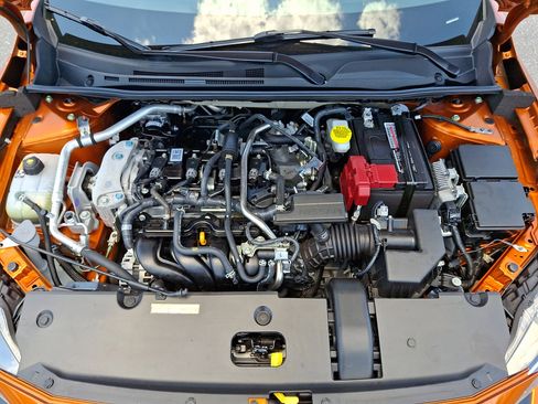 Certified 2025 Nissan Sentra SR w/ SR Premium Package FWD image 28