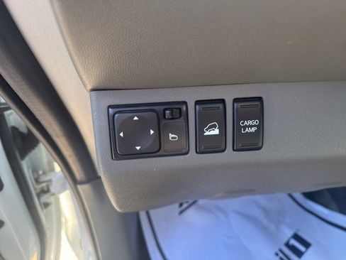 Used 2016 Nissan Frontier SV image 20