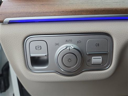New 2026 Mercedes-Benz GLS 450 4MATIC image 22