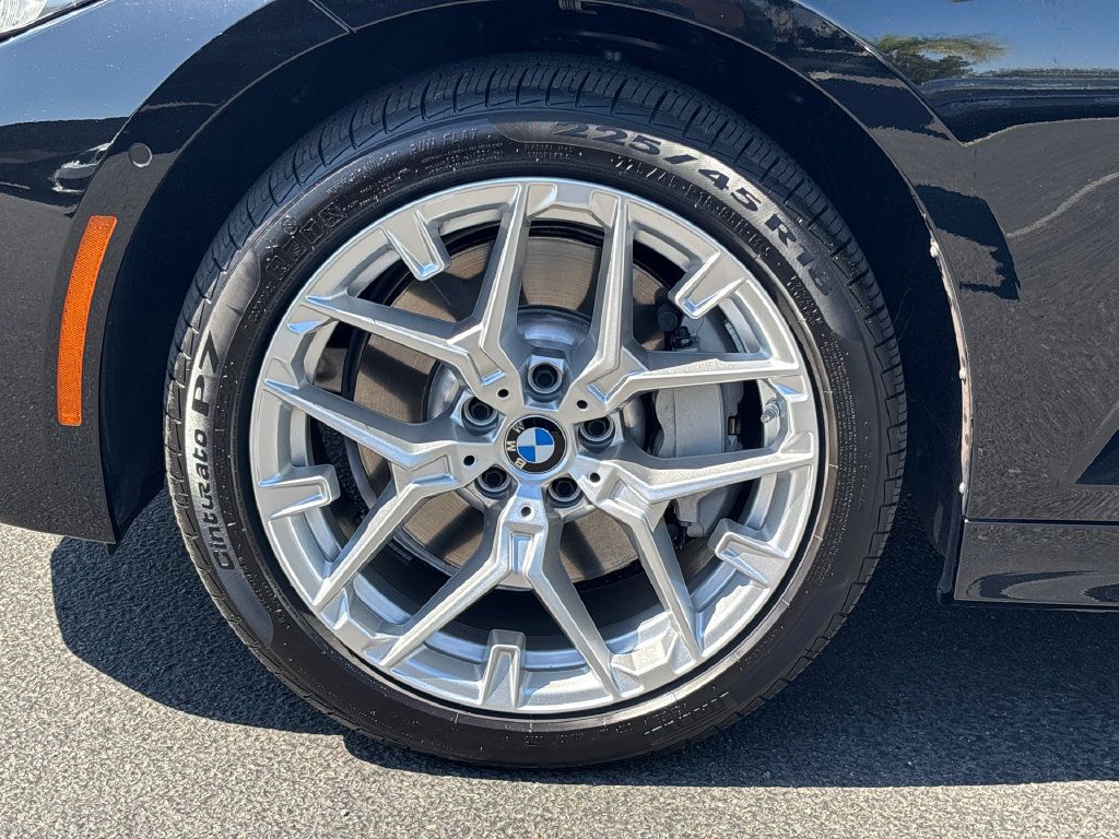 Used 2026 BMW 330i Sedan w/ Premium Package RWD image 7
