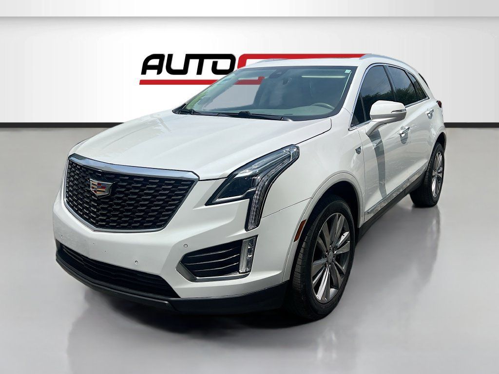 Used 2023 Cadillac XT5 Premium Luxury FWD image 3