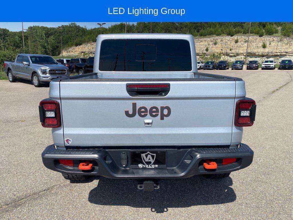 Used 2022 Jeep Gladiator Mojave w/ LED Lighting Group AWD/4WD image 5