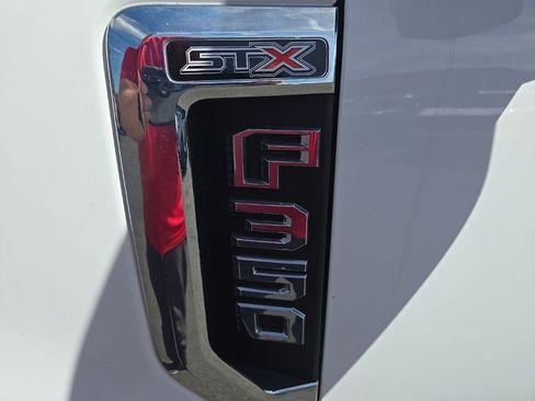 Used 2022 Ford F350 XL w/ STX Appearance Package AWD/4WD image 37