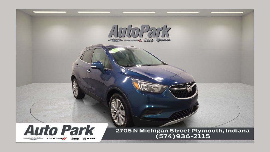 Used 2019 Buick Encore Preferred FWD image 1