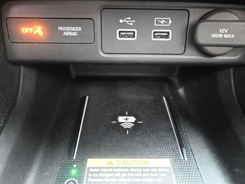 Used 2023 Honda Civic Touring image 32