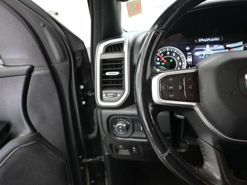 Used 2022 RAM 1500 Big Horn AWD/4WD image 31