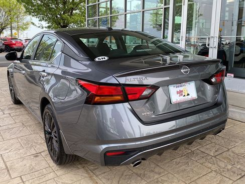Certified 2025 Nissan Altima 2.5 SV w/ SV Special Edition Package AWD/4WD image 5