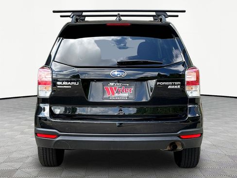 Used 2017 Subaru Forester 2.5i Premium w/ All-Weather Package AWD/4WD image 5