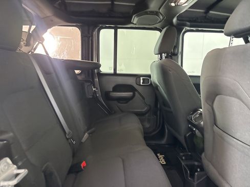 Used 2021 Jeep Wrangler Unlimited Willys image 24