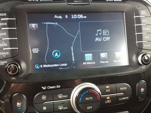 Used 2015 Kia Soul ! w/ Sun & Sound Package FWD image 23