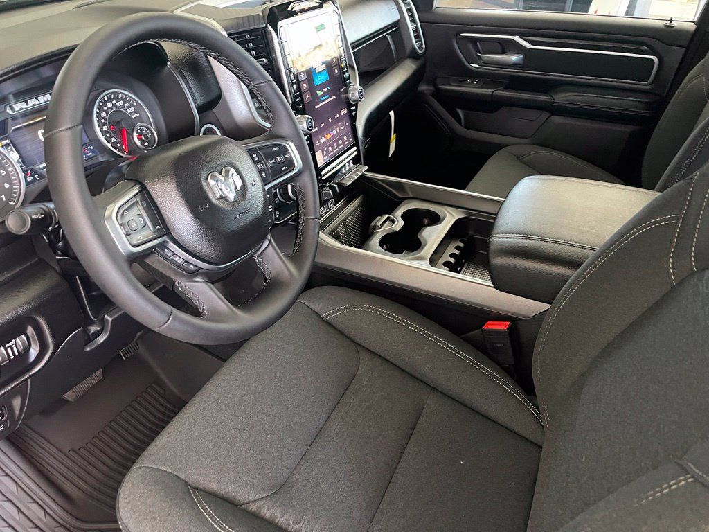 New 2026 RAM 1500 Big Horn AWD/4WD image 7